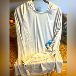 Brand new Sacramento kings long sleeve hooded shirt